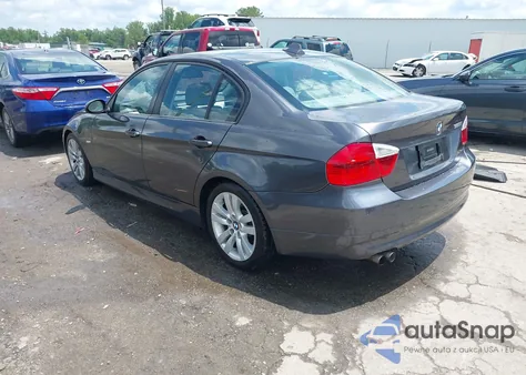 2006 BMW 325I z USA, uszkodzony, nr VIN WBAVB17576NK31560